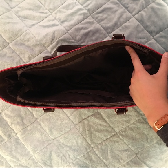 Woven Tote - Picture 4 of 4